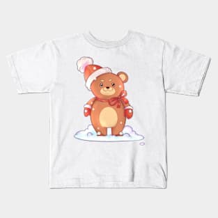 Bear on snowy day Kids T-Shirt